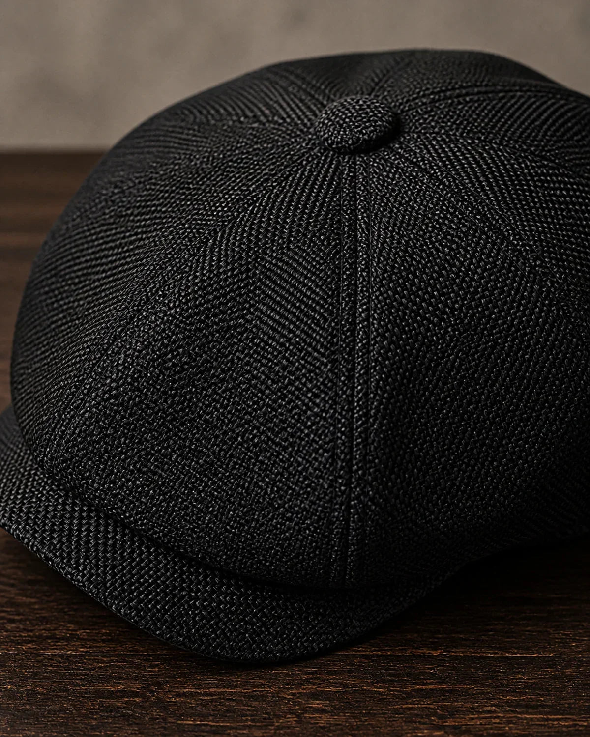 Boina Masculina Italiana Poliéster Black detalhe do tecido preto e gomos da boina italiana