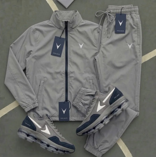 Conjunto Corta-Vento Velaro Light Grey — jaqueta corta-vento impermeável + calça jogger